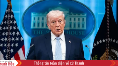 US President Donald Trump's approval rating has hit a record low.