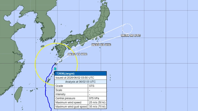 Taufan Jangmi sedang menuju ke Kyushu, Jepun, selepas melanda Okinawa.