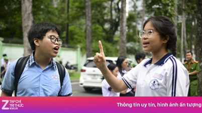 Pelajar-pelajar di Bandar Raya Ho Chi Minh terlibat dalam perdebatan hangat selepas peperiksaan matematik darjah 10.