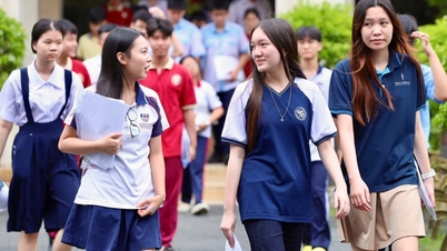 Examen de admitere pentru clasa a X-a în orașul Ho Chi Minh: Detalii despre examenul de matematică și soluții sugerate.