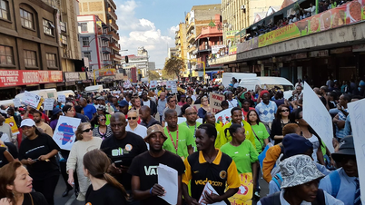 Bei fremdenfeindlichen Angriffen in Südafrika wurden mindestens fünf Mosambikaner getötet.