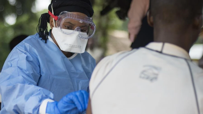 Congo heropent luchthaven in epicentrum van Ebola na sluiting.