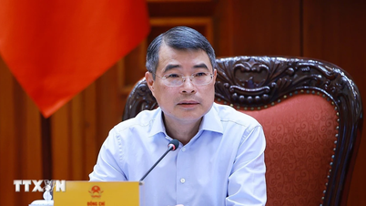 Thủ tướng: Hoàn thiện cơ chế đột phá để phát triển Trung tâm tài chính quốc tế