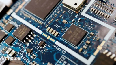 South Korea's chip exports to China are recovering thanks to AI demand.