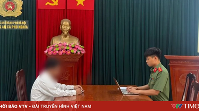 Hanoi: Multata di 7,5 milioni di dong per aver pubblicato informazioni false su un funzionario comunale su TikTok.