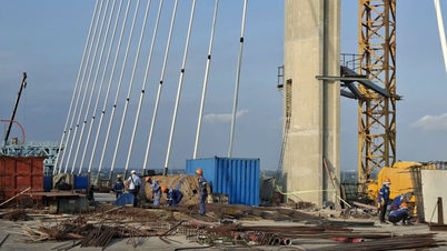Due to material shortages, many projects in Ho Chi Minh City risk delays.