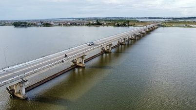 Water security in the Mekong Delta: [Final article] Projects to control water resources in major river estuaries