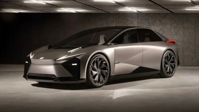 Lexus hủy dự án sedan điện mới trước ngày sản xuất