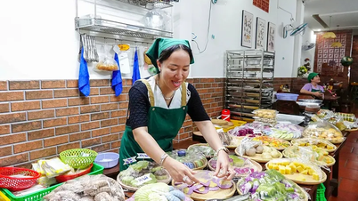 อู๋เยน ตรัน - แบรนด์ของคนรุ่นใหม่ที่อนุรักษ์งานหัตถกรรมดั้งเดิม