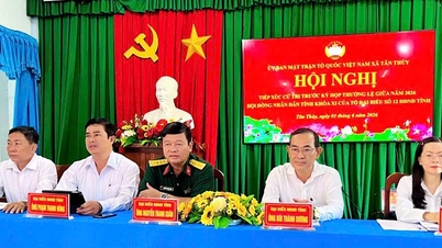 Representantes do Conselho Popular Provincial reuniram-se com eleitores na comuna de Tan Thuy antes da sessão ordinária de meio de ano de 2026.