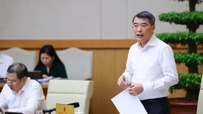 레민훙 총리는 5월에 열린 정례 정부 회의를 주재했습니다.