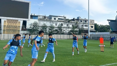 A seleção sub-19 do Vietnã está determinada a vencer a seleção sub-19 de Myanmar: Reforçando a formação para o gol da semifinal.