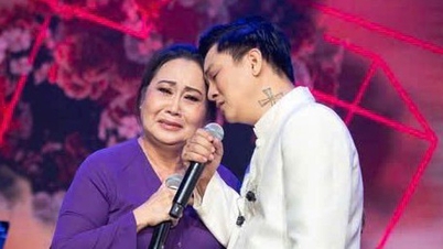 Thanh Hang minns hur han sjöng låten "Mother Loves Her Child Forever" med Hoai Lam.