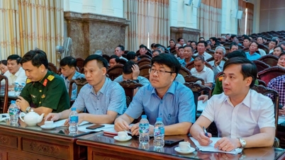 Efter den senaste bysammanslagningen (omorganisationen) i den nybildade Ninh Binh-provinsen (tidigare Nam Dinh-provinsen) höll Xuan Truong kommun ett viktigt möte.