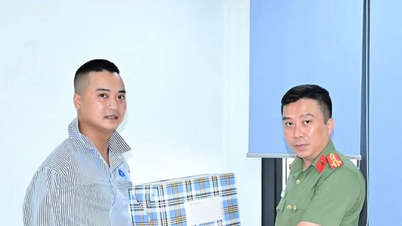 เจ้าหน้าที่ตำรวจได้รับการยกย่องในความกล้าหาญในการปราบปรามกลุ่มอันธพาล