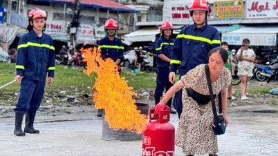 Xã Đầm Dơi tập huấn kỹ năng phòng cháy, chữa cháy