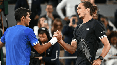 Roland Garros 2026: Zverev ve Mensik, Rafael Jodar ve Joao Fonseca'nın sürprizlerini bastırıyor.