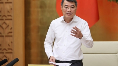 Premierminister: Indsend hurtigst muligt projektet om udvikling af den digitale indholdsindustri og turismeudvikling i Vietnam.