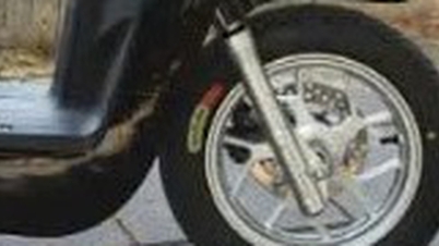 Încearcă să conduci o motocicletă electrică cu un preț de 29,9 milioane VND în Vietnam, cu o autonomie de 200 km per încărcare, o accelerație incredibil de rapidă, tehnologie asemănătoare mașinilor și un preț mai mic decât Vision.