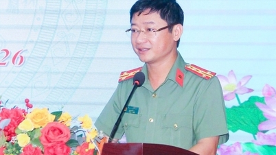 เหงะอาน: ภูมิใจในประเพณี 80 ปีของกองกำลังรักษาความมั่นคงประชาชน