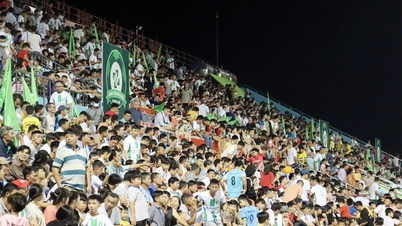 "اللاعب الثالث عشر" ورحلة ترونغ توي دونغ ناي إلى الدوري الفيتنامي