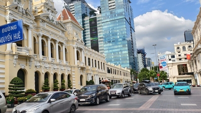 Bandar Raya Ho Chi Minh mendapatkan pendapat tentang pekali K dan tiga laluan yang dicadangkan dengan harga tanah tertinggi.