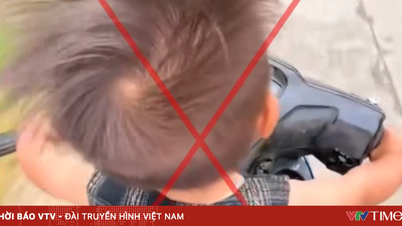 Ein junger Mann wurde mit einer Geldstrafe belegt, weil er sein 18 Monate altes Kind Motorrad fahren ließ und dies filmte.