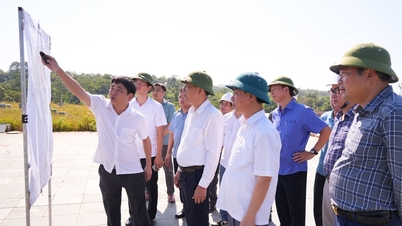 省人民委員会のタイ・ヴァン・タイン副委員長が、公共投資プロジェクトの建設進捗状況を視察した。