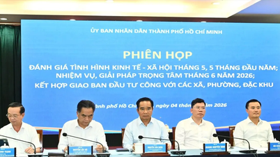 ປະທານຄະນະກຳມະການປະຊາຊົນນະຄອນໂຮ່ຈິມິນ ຫງວຽນວັນເດືອກ: ພວກເຮົາບໍ່ສາມາດຍອມຮັບສະຖານະການທີ່ບໍ່ມີທຶນລົງທຶນ ແລະ ບ່ອນທີ່ມີທຶນພຽງພໍແຕ່ບໍ່ສາມາດໃຊ້ຈ່າຍໄດ້.