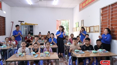 ການກະທຳເພື່ອຊຸມຊົນ
