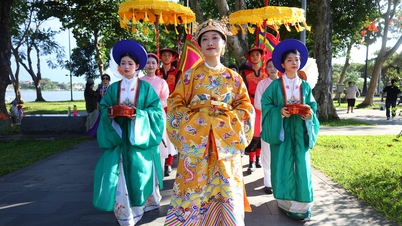 Hue Ao Dai-ugen fortæller historien om at forbinde kulturarv.