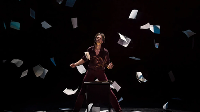 Persembahan karya agung balet kontemporari yang terkenal di dunia "Eugene Onegin" di Vietnam.