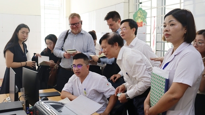 Bac Ninh udveksler erfaringer med britisk medicinsk teknologivirksomhed om implementering af elektroniske patientjournaler.