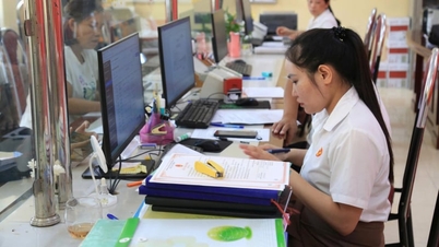 មួយឆ្នាំនៃការអនុវត្តប្រព័ន្ធរដ្ឋាភិបាលមូលដ្ឋានពីរជាន់៖ ត្រឡប់ទៅវៀតហុងវិញ