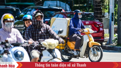 Vejret på den første dag af optagelsesprøven til 10. klasse for elever i Thanh Hoa.