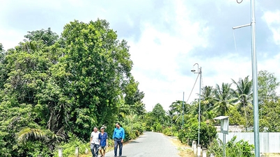 विकास के नए रास्ते खुल रहे हैं।