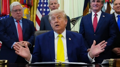 Verdensnyheder 5-6: Trump mener, det er let at få fat i iransk uran; Rusland overvejer at bruge flere Oreshnik-missiler.