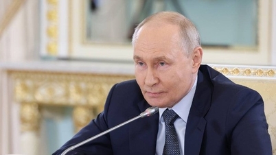 ロシアのプーチン大統領は、自身の再選への意欲とオレシュニクミサイルについて語った。