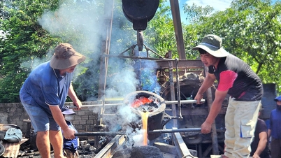 Thanh Hoa gießt Bronzetrommeln und Kanonen, um dem heldenhaften Quang Tri Tri Tri Tri Ehre zu erweisen.