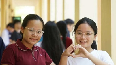 Nella provincia di Nghe An, oltre 500 studenti hanno ottenuto il punteggio massimo (10/10) all'esame di ammissione alla decima classe.