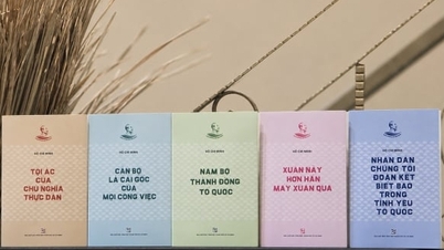 ชุดหนังสือ "ความรุ่งโรจน์ของโฮจิมินห์" เปิดตัว 5 เล่มแรก