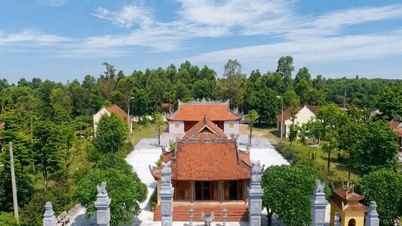 Satu perjalanan melalui dua peristiwa penting dalam sejarah negara: Daripada Maharaja Ly Nam De kepada Presiden Ho Chi Minh - sebuah epik di tanah Van Xuan.