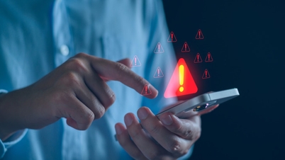 أكثر من 200 تطبيق أندرويد مزيف تقوم سراً بخداع المستخدمين.