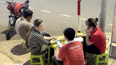 Viettel Dong Nai is stepping up support for people to verify their mobile phone subscriber information before the deadline of June 15, 2026.