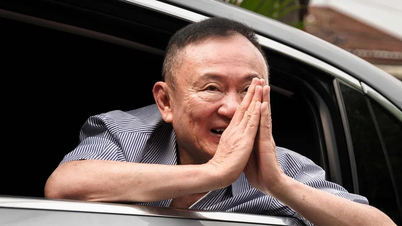 Ông Thaksin chuẩn bị quay lại Dubai sau khi được ân xá