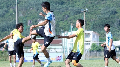 Giải bóng đá không chỉ mang lại những khoảnh khắc hồi hộp trên sân cỏ