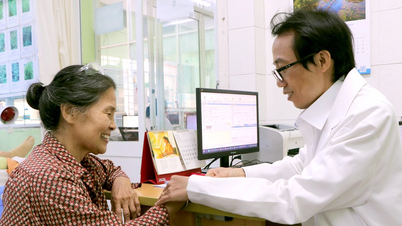 La ville d'Hô-Chi-Minh-Ville utilise une application de tableau de bord pour gérer en temps réel les bilans de santé de ses citoyens.