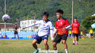 Nóng cuộc đua ngôi vương giải bóng đá Thanh niên công nhân 2026