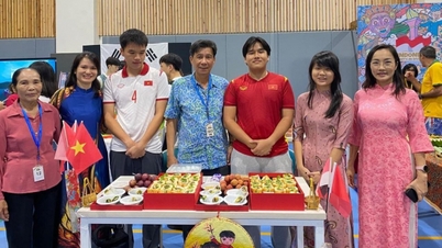Mempromosikan masakan Vietnam sempena Hari Antarabangsa di Indonesia.