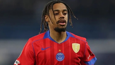 Bradley Barcola and the €100 million transfer race: Arsenal, Manchester United, or Liverpool?